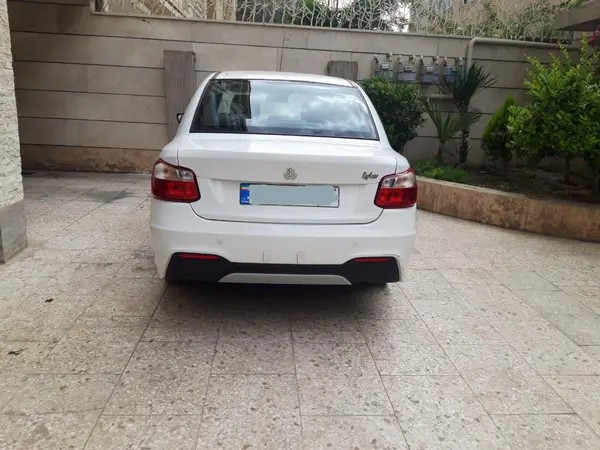 ساینا، S