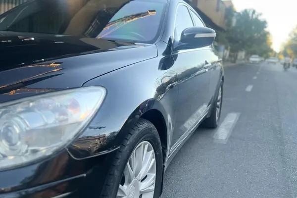 هیوندای، جنسیس