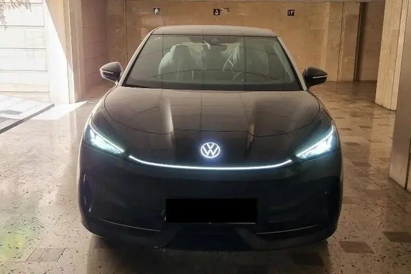 فولکس، آی دی یونیکس