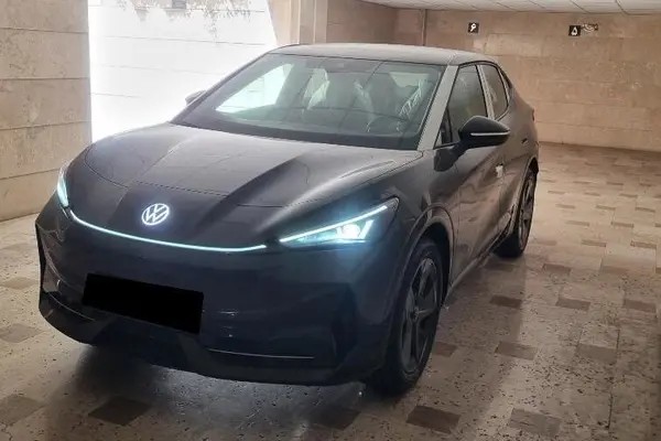 فولکس، آی دی یونیکس