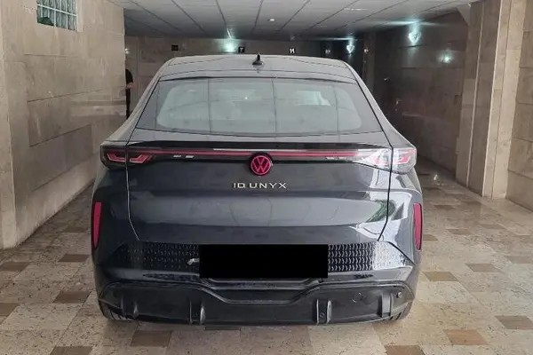 فولکس، آی دی یونیکس