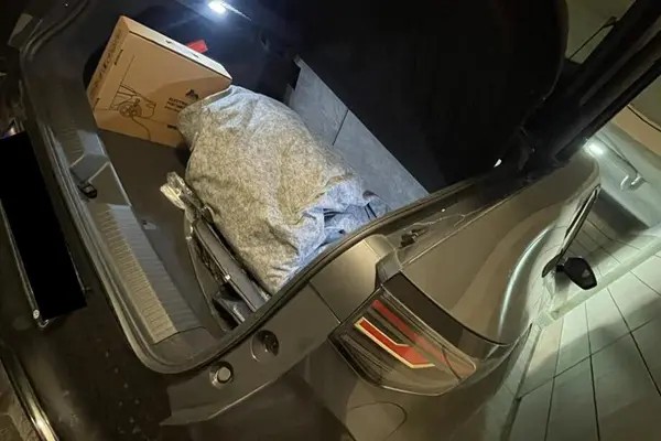 فولکس، آی دی یونیکس