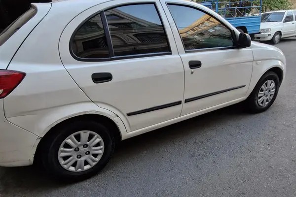تیبا، هاچ بک