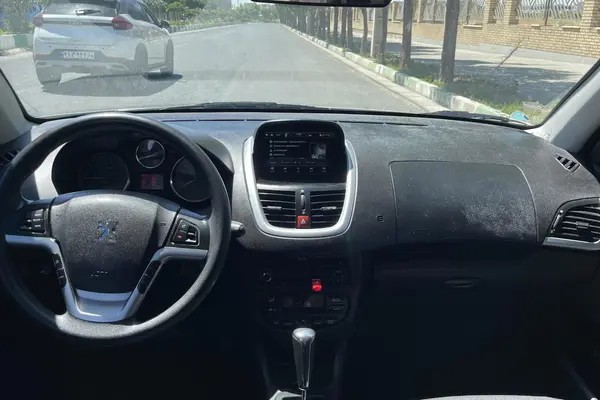 پژو، 207