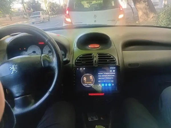 پژو، 206 SD