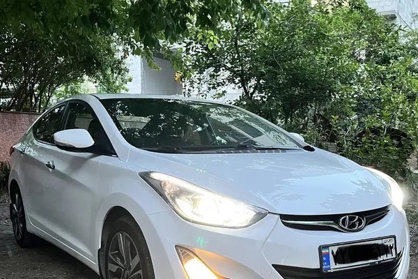 هیوندای، النترا