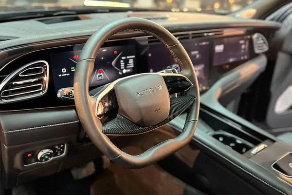 اکستریم، VX (QX)