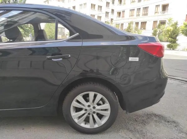 ام جی، 360