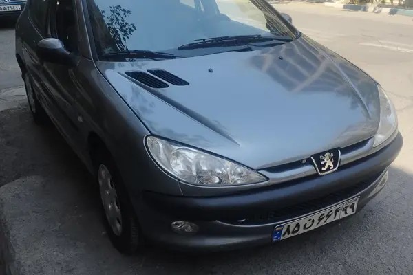 پژو، 206