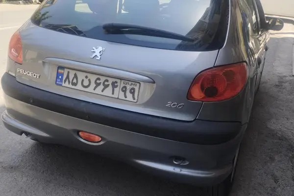 پژو، 206