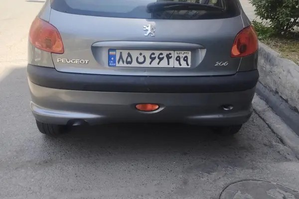 پژو، 206