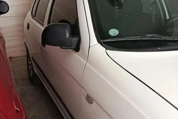 تیبا، هاچ بک