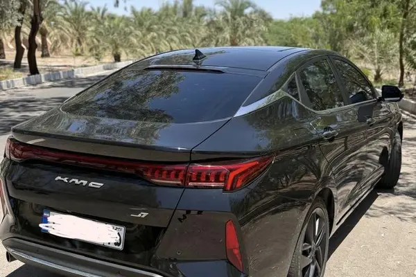 کی ام سی، J7