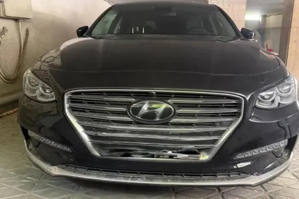 هیوندای، آزرا (گرنجور)