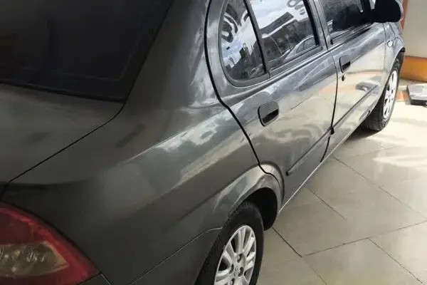 تیبا، صندوق دار