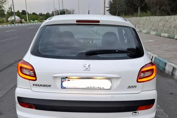پژو، 207