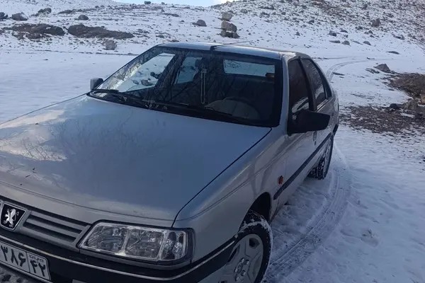 پژو، 405