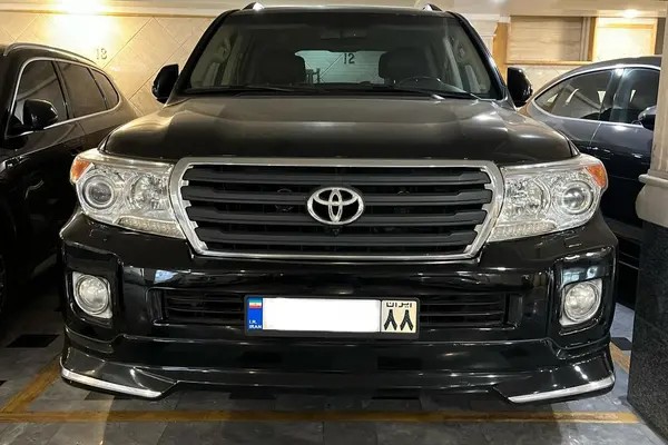 تویوتا، لندکروز چهار در