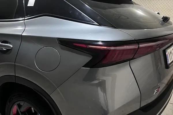فونیکس، FX