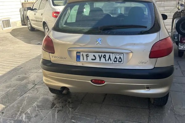 پژو، 206