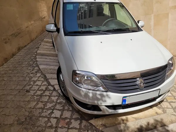 رنو، تندر 90