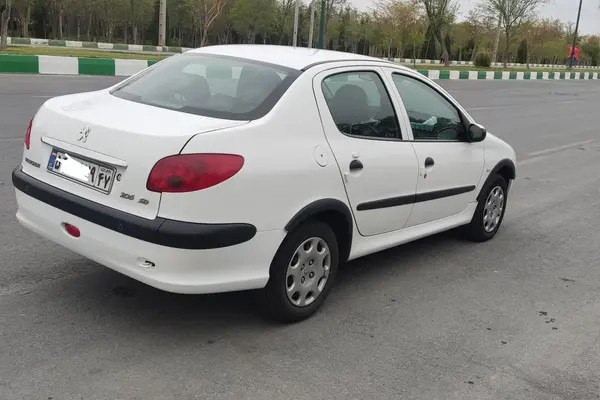 پژو، 206 SD