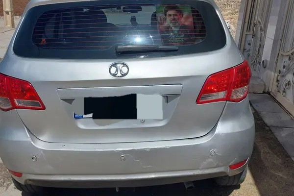 بایک، سابرینا هاچ بک (مونتاژ)