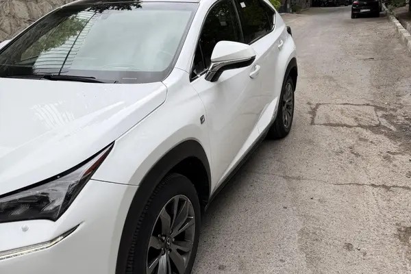 لکسوس، NX هیبرید
