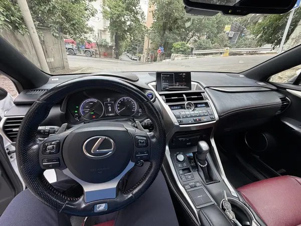 لکسوس، NX هیبرید