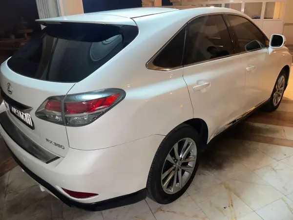 لکسوس، RX