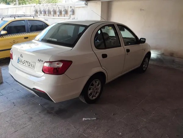 ساینا، S