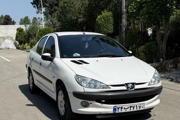 پژو، 206 SD