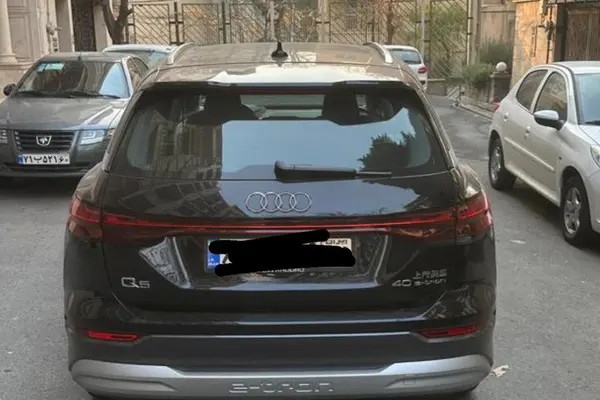 آئودی، Q5 e-tron