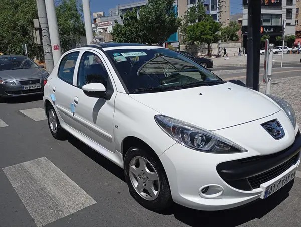 پژو، 207