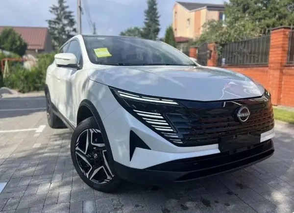 نیسان، قشقایی