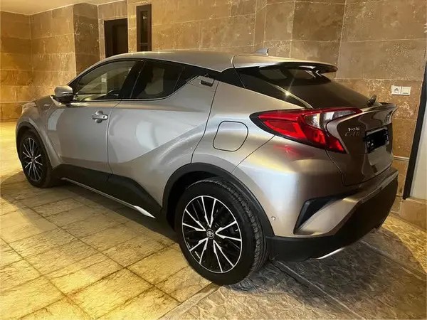 تویوتا، C-HR هیبرید
