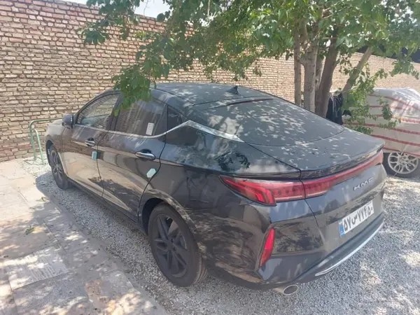 کی ام سی، J7