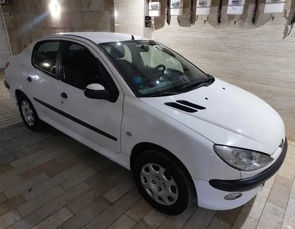 پژو، 206 SD