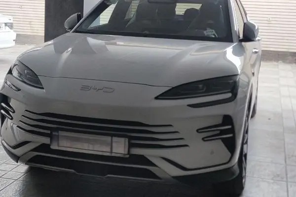 بی وای دی، سانگ پلاس DMi
