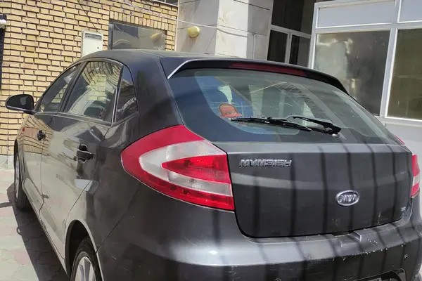 ام وی ام، 315هاچ بک