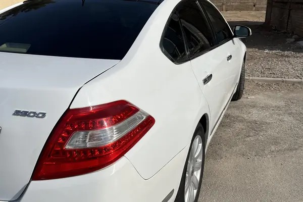 نیسان، تی ینا (مونتاژ)