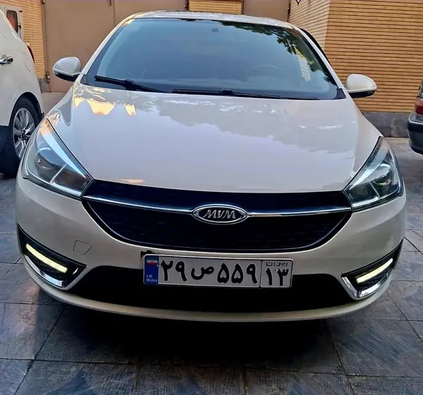 چری، آریزو 5T