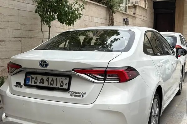 تویوتا، کرولا هیبرید