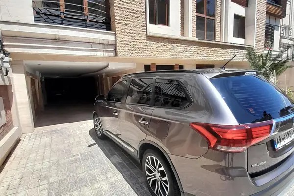 میتسوبیشی، اوتلندر