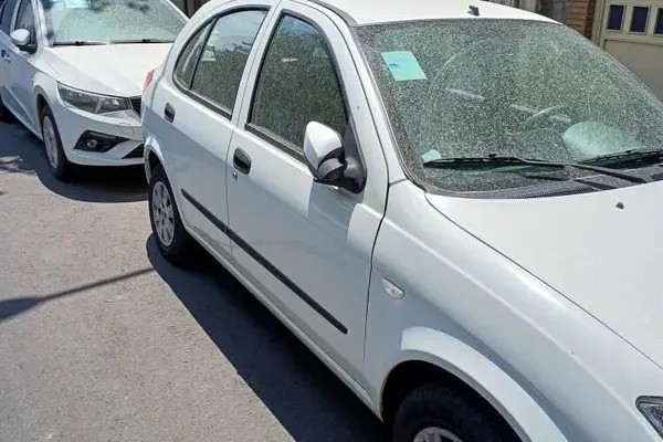 تیبا، هاچ بک
