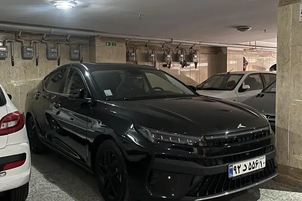 کی ام سی، J7