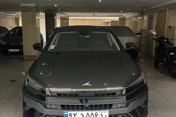 کی ام سی، J7
