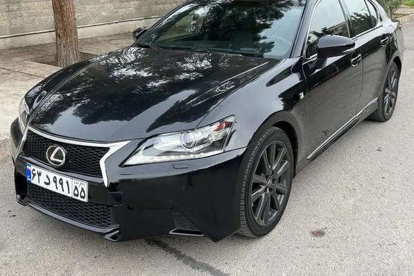 لکسوس، GS