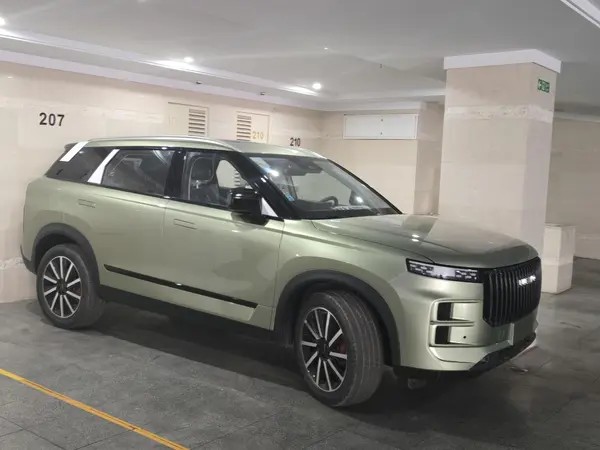 لوکانو، L7