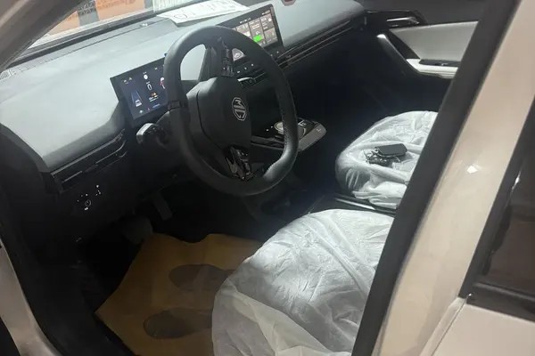ام جی، 4ev